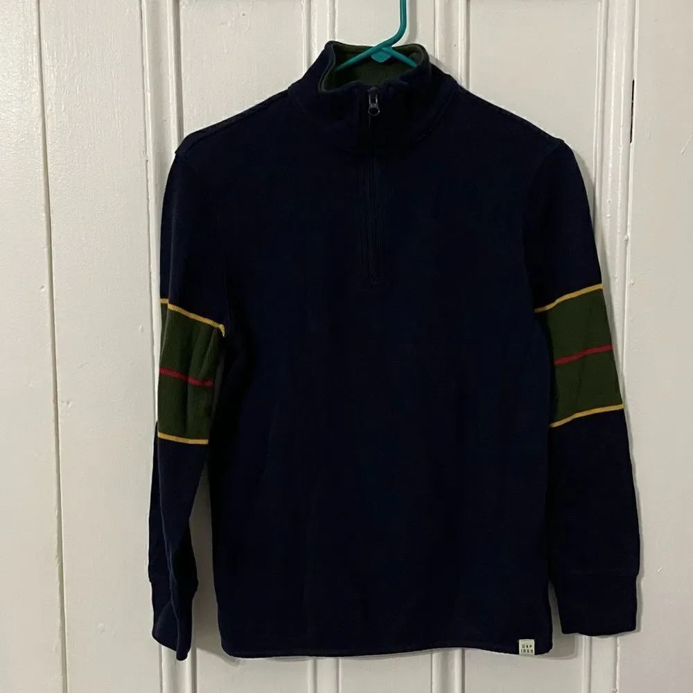 Gap pullover